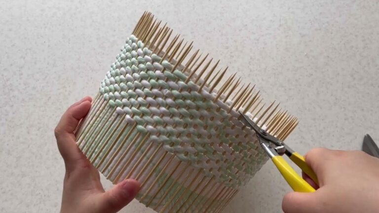 Dieser vergessene Trick verwandelt einfaches Plastik in atemberaubende Wohnaccessoires…