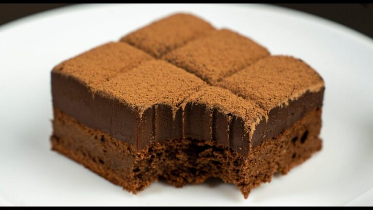 Kaum zu glauben, dass dieser köstliche Schokoladenkuchen nur 4 Zutaten braucht…
