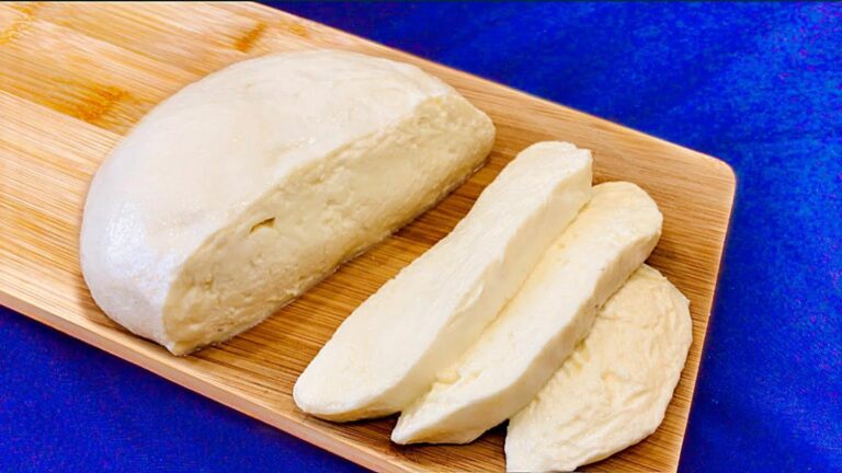 Diese einfache Methode zaubert in 30 Minuten den leckersten Mozzarella direkt zu Ihnen nach Hause…