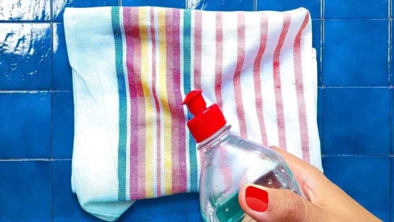 Der Trick: Mit Essig auf Haushaltstüchern lästige Probleme lösen