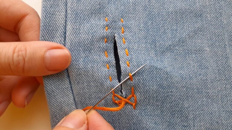 Jeans retten in 5 Minuten: So verwandelst du sie in ein Trendstück!