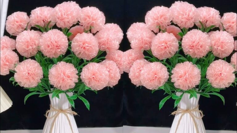 5 einfache DIY-Ideen für weiche Stoffblumen aus Bändern entdecken